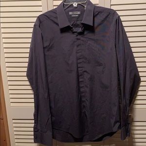 DKNY BUTTON UP DRESS SHIRT